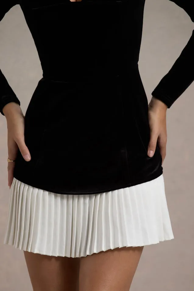 Americano | Black Velvet Sweetheart Long-Sleeve Mini Dress