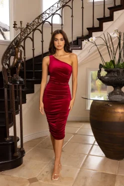 Back For More | Berry One Shoulder Ruched Midi Dress