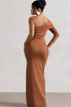 Ecuador | Camel Crinkle Asymmetric One-Sleeve Cut-Out Maxi Dress