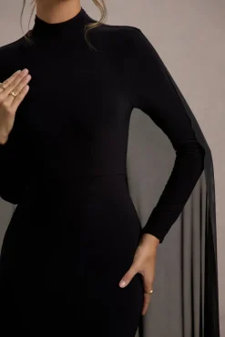 La Nuit | Black High-Neck Long-Sleeve Maxi Dress With Cape