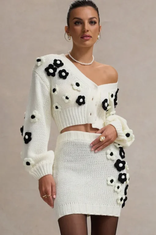 Louvre | Cream u0026 Black Knit Cropped Floral Cardigan