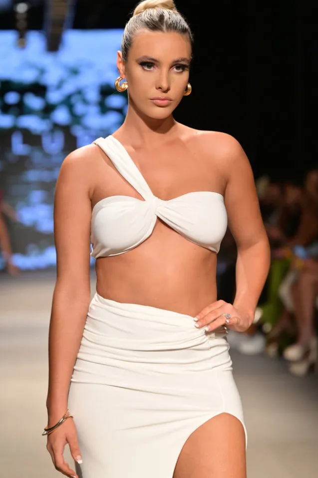 Open Heart | White Knot One Shoulder Bralette